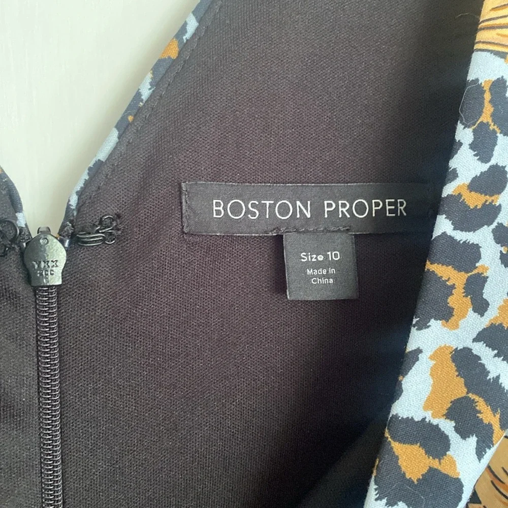 Boston Proper Scroll Animal Print Sheath Dress NWT (L10) - Picture 4 of 6